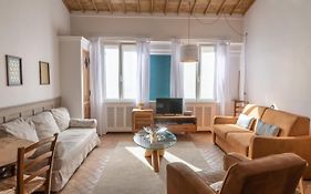Hypercentre 10 Min De La Gare D'Avignon - Appartement Charmant Et Lumineux